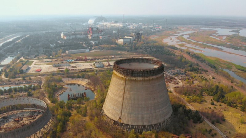 АЕЦ Чернобил и Запорожка се управляват от украински персонал