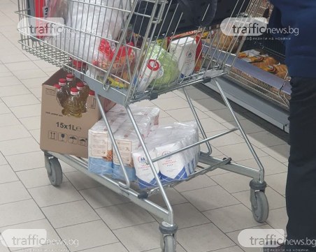 Готвят се истерии с цените на брашно и захар