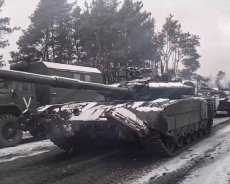 Руската армия все повече се доближава до украинската столица Киев