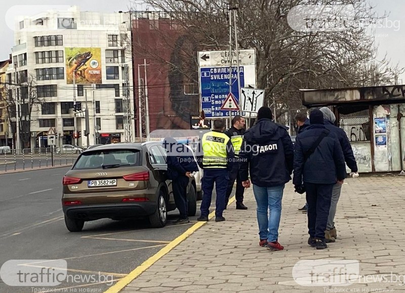 Зрелищен арест е станал преди минути на спирката на Сточна