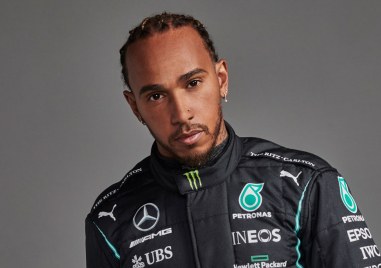 Люис Хамилтън ще почете майка си променяйки името си Това