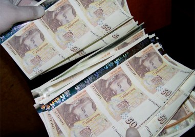 Двама братя използвали в магазини фалшиви банкноти са задържани в