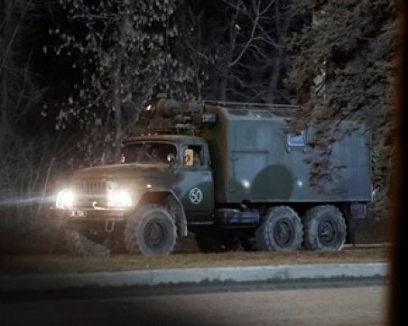 Русия се закани да атакува оръжейни заводи в Украйна