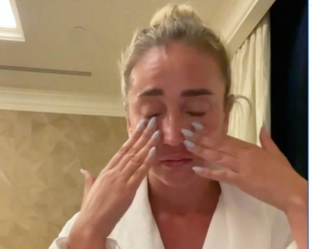 Руските инфлуенсърки пропищяха, остават без доходи