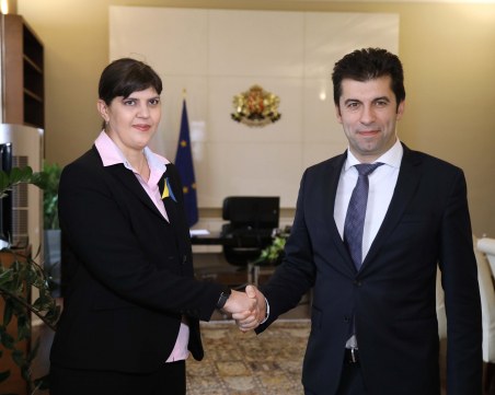 Кьовеши: Разследваме 120 случая с измами с европейски средства в България