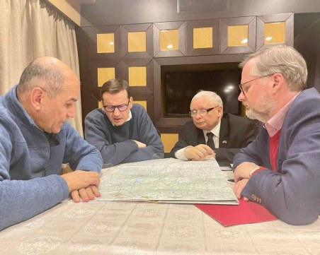 Премиерите на Полша, Чехия и Словения се срещнаха със Зеленски в Киев