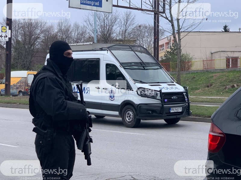 При полицейски проверки в Пловдив са аретувани четирима младежи за