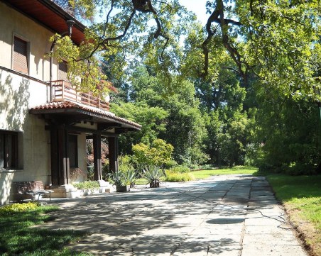 Кметът на община Кричим: Дворецът 