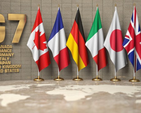 Външните министри от Г-7 се заканиха на Путин