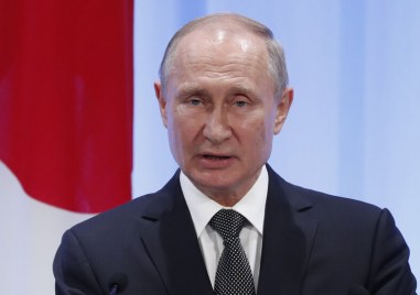 Руският президент Владимир Путин обвини украинските власти че протакат преговорите