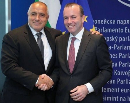 Манфред Вебер: ЕНП са силно обезпокоени от събитията в София