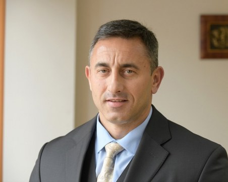 НАП разкри над 300 000 тона зърно с неизяснен произход в силоз край Бургас