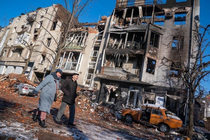 Русия затяга обсадата около Мариупол