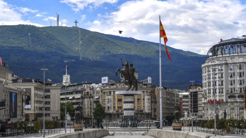 Темата Македония още дълго ще бъде водеща новина в дневния
