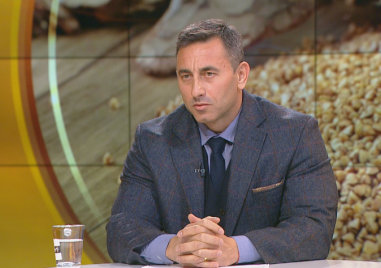 Изпълнителният директор на НАП Румен Спецов коментира в ефира на БНТ