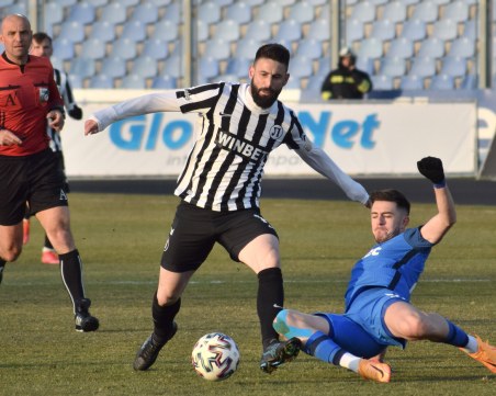 Локомотив изигра ужасен мач в Кърджали и загуби с 1:5