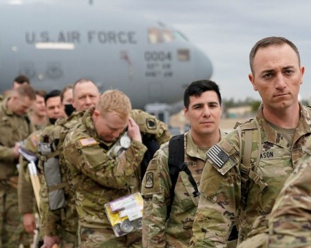 НАТО представи данни за силите си по Източния фланг