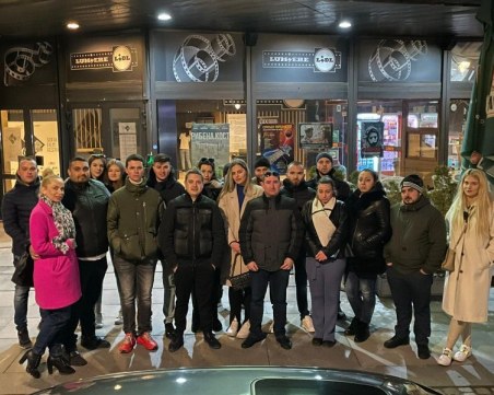 Младежи ГЕРБ: Асен Василев се уплаши от нас