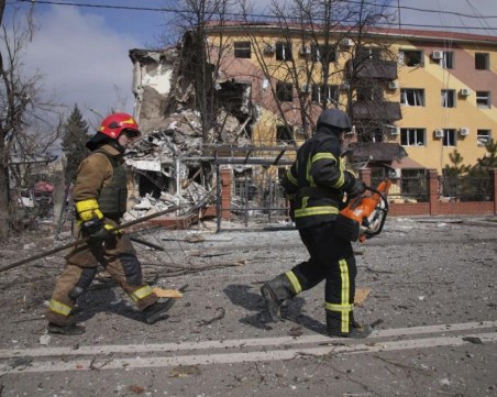 В боевете за Мариупол е загинал заместник командващия руския Черноморски флот