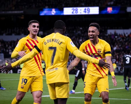 Барселона за четвърти път вкарва четири гола на Реал Мадрид на 