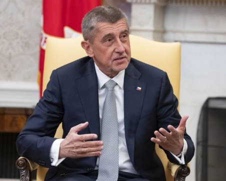 Бившият чешки премиер Андрей Бабиш ще бъде съден за измама с евросредства