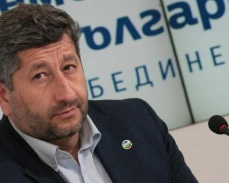 Христо Иванов отговори на поканата на Гешев за дебат