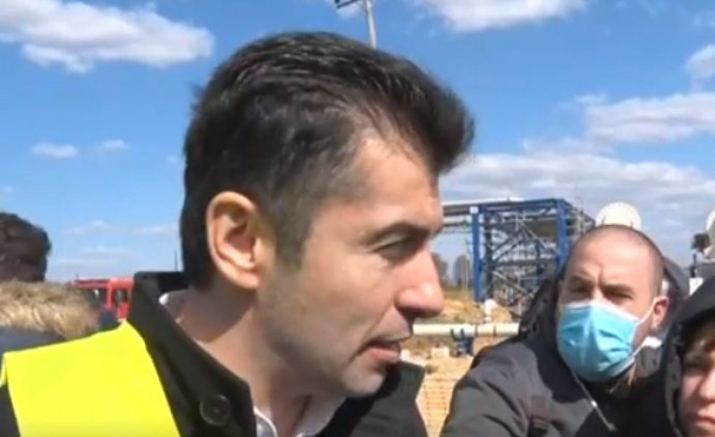 Кирил Петков от Гърция: От септември ще вкарваме азерски газ, ще паднат всички цени