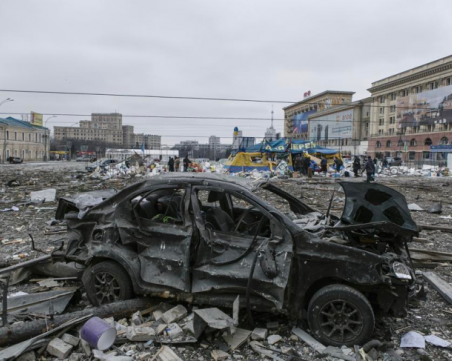 300 хил. души в Херсон ще останат без храна, а 100 хил. в Мариупол не могат да се евакуират
