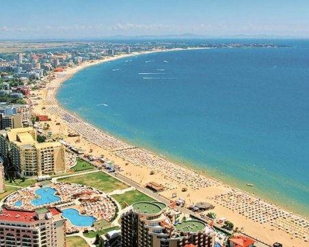 В Слънчев бряг се притесняват за сезона - ще липсват туристите, които харчат най-много