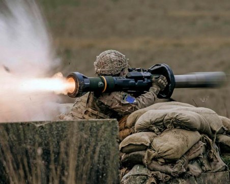 Великобритания изпрати 4000 противотанкови ракети на Украйна