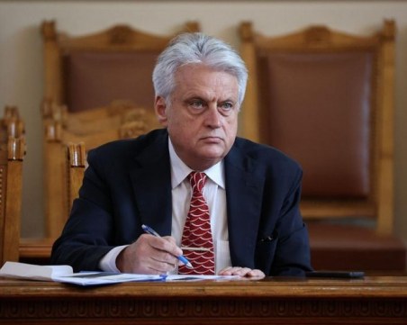 Бойко Рашков: Все едно работим в различни държави, на различни планети и по различни проблеми