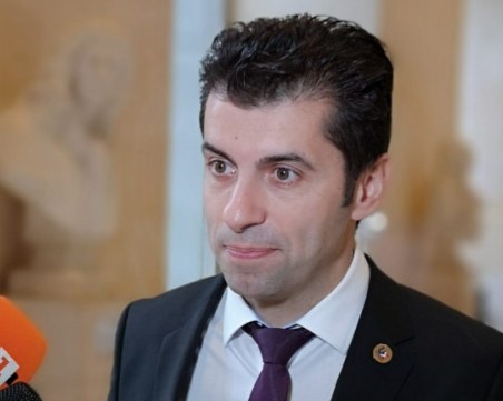 ГЕРБ: Очите на Кирил Петков са на човек, който не знае къде се намира и какво върши