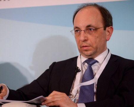 Николай Василев: Няма да има рецесия в Европа заради войната