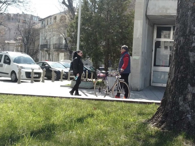 Общинска полиция подхвана велосипедистите, глобява нарушителите