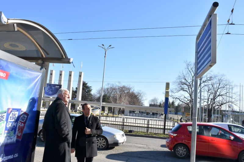 Пловдивчанка към кмета и вицетата му: Качете се за седмица в градския транспорт, да видите 