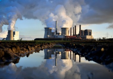 Германия ще замрази планираното затваряне на някои въглищни електроцентрали в