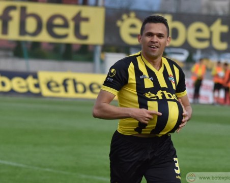 106 чужденци са играли за Ботев, вижте пълна статистика