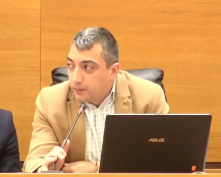 Зам.-кмет на Пловдив обвини съветник в расизъм заради бежанците – не искал хора извън Европа