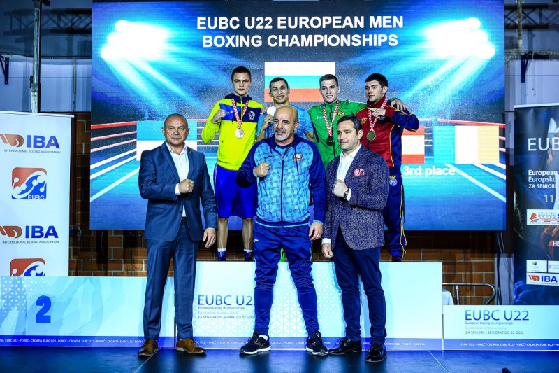 България на четвърто място по медали от Европейското по бокс