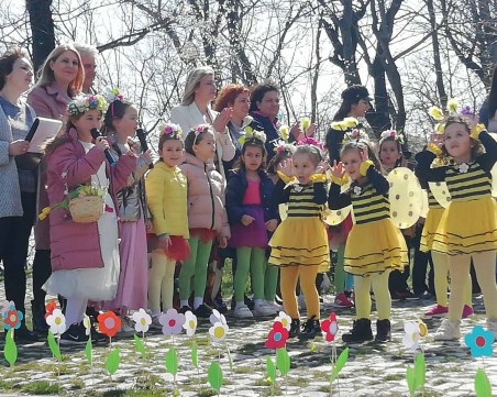 С тържество на Данов хълм децата от ДГ 