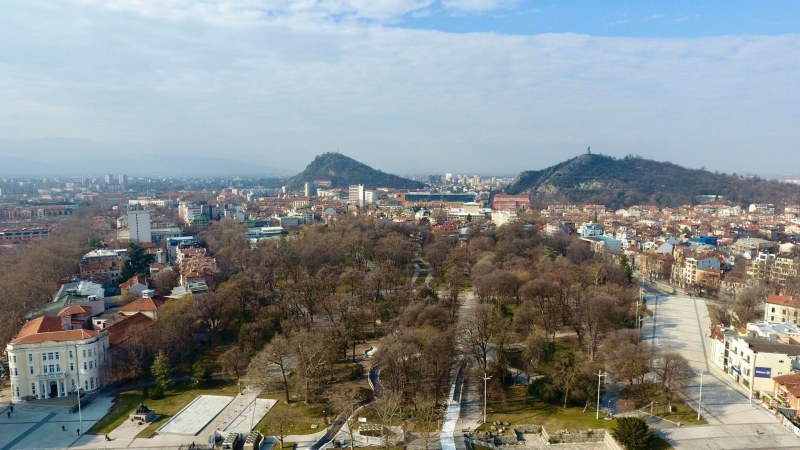 Вятърът в Пловдив отслабва, максималните температури до 18 градуса
