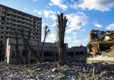 Руските сили стрелят по ядрен изследователски център в град Харков