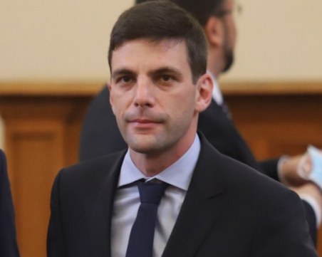 Никола Минчев: Има проект за решение Зеленски да бъде изслушан от българския парламент