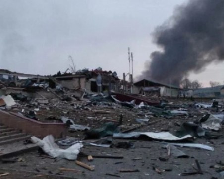 Нови удари в Лвов, ракети поразиха склад за горива и военен завод