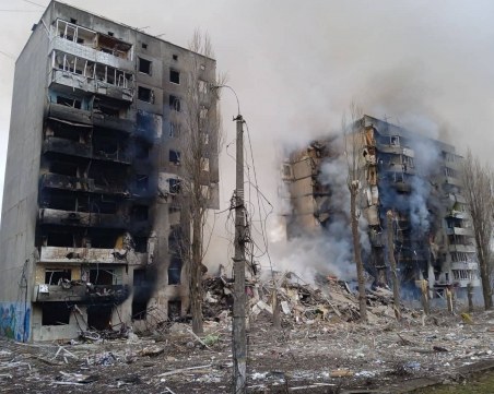 САЩ отпуска още 100 млн. долара за Украйна, Зеленски призова Запада за оръжия