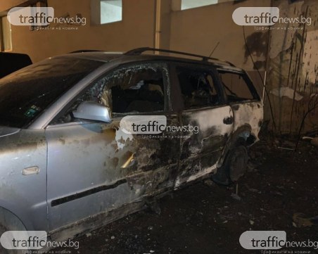 Три коли са изпепелени до Трето районно в Пловдив