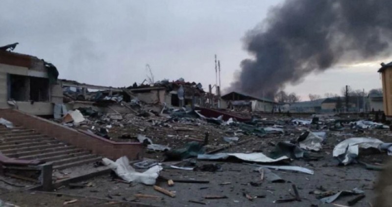 Нови удари в Лвов, ракети поразиха склад за горива и военен завод