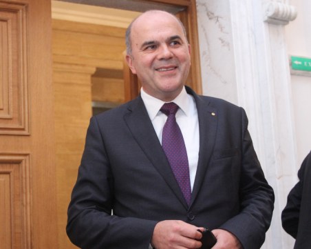 Бисер Петков: Инфлацията изяжда увеличението на минималната заплата