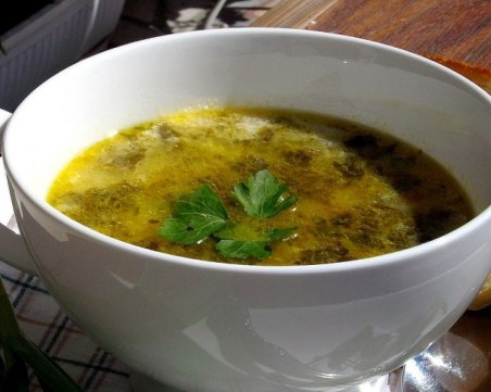 Пролетна супа от лапад и киселец - да освежим менюто си