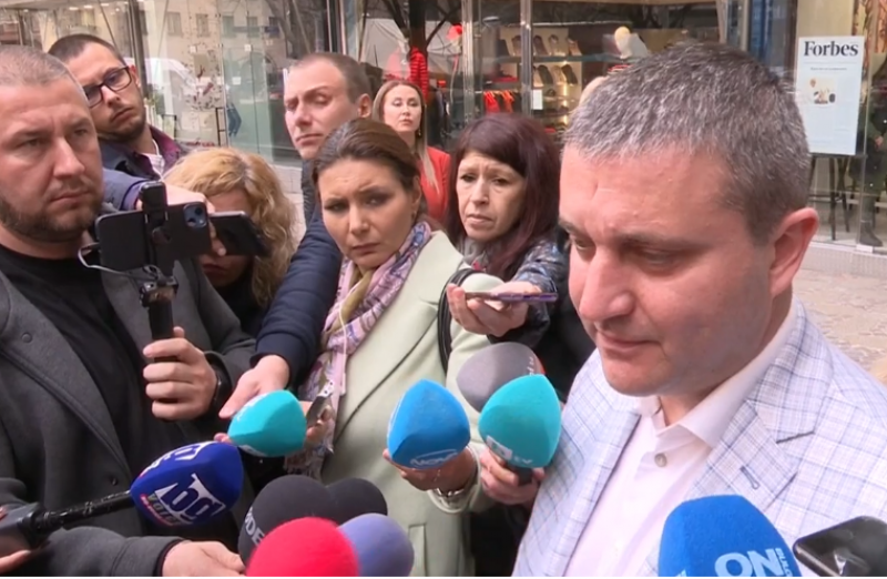 Горанов след разпита: Да арестуваш лидера на опозицията е отчаян и инфантилен ход